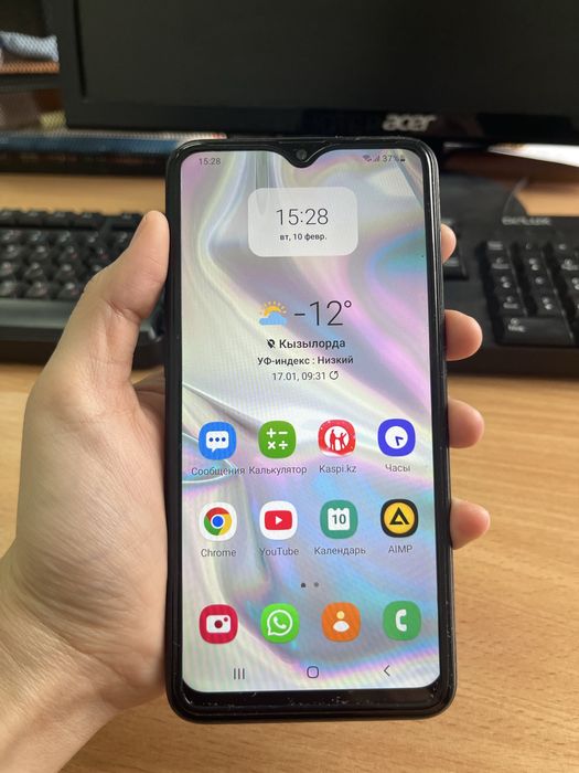 Продам Samsung Galaxy A10
