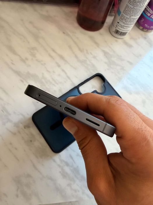 Samsung S25 256GB с гаранция!