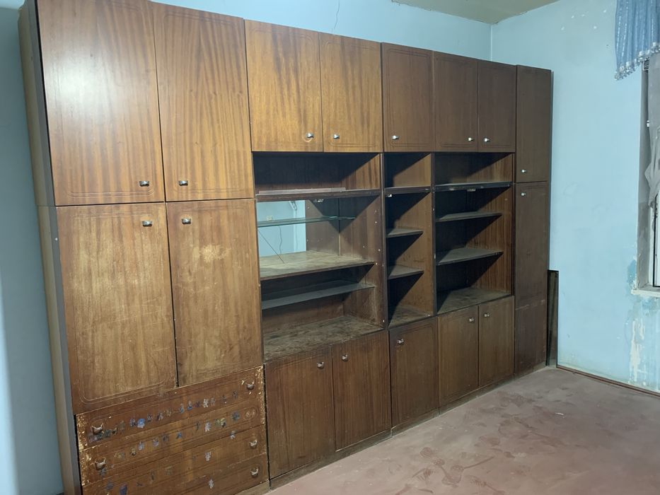 Mebel sotiladi 2.40x3.60 razmerda