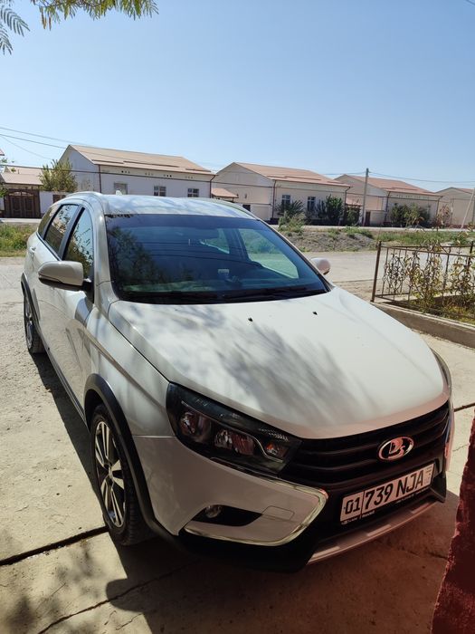 Lada vesta SW cross 1.6 nissan motor