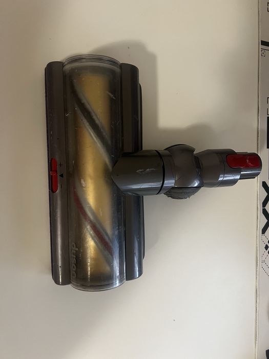 Perie aspirator dyson v11