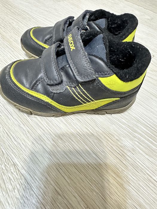 Ботинки детские осенние 23, 25 р