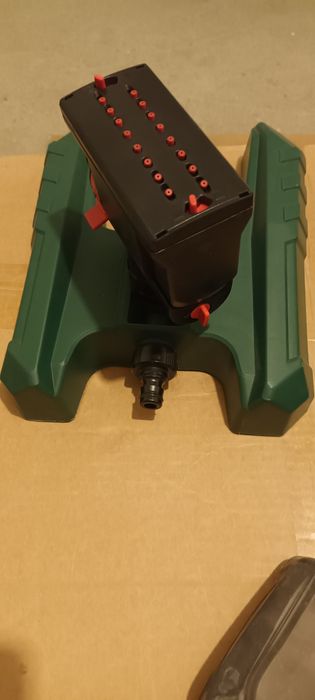 Aspersor automat oscilant pt gazon PARKSIDE cu 16 duze