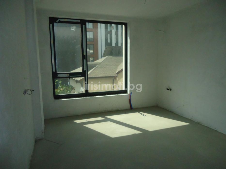 Продава се Тристаен апартамент в София, Кръстова вада - 123 кв.м за 1871 €/кв.м - Снимка #3