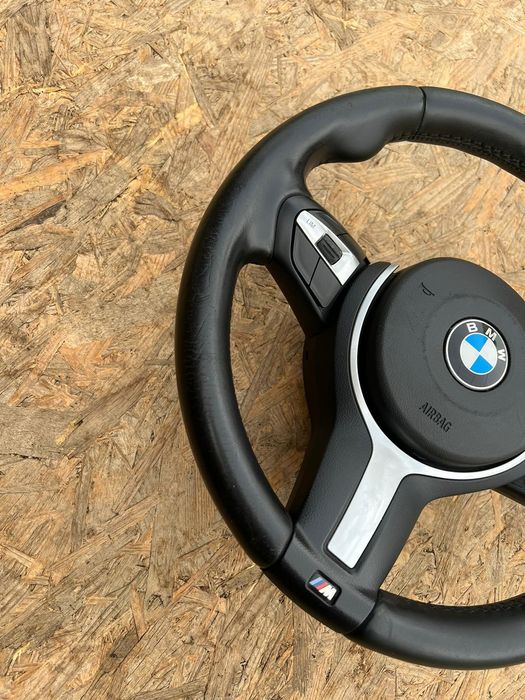 Volan Bmw M ORIGINAL F20 25 F30 31 34 33 36 48 45 F15 F16 X5 X6 X4 X3