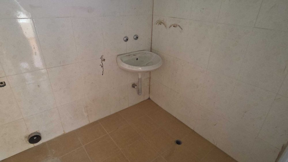 СОБСТВЕНИК продава реновирана къща на 60 км от Варна в село Червенци