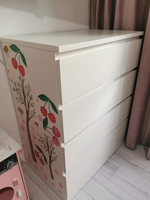 Comoda ikea in stare foarte buna