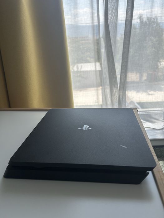 Playstation 4 slim 500GB