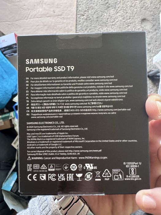 Външен SSD Samsung T9 Black, 1TB, USB 3.2, Black