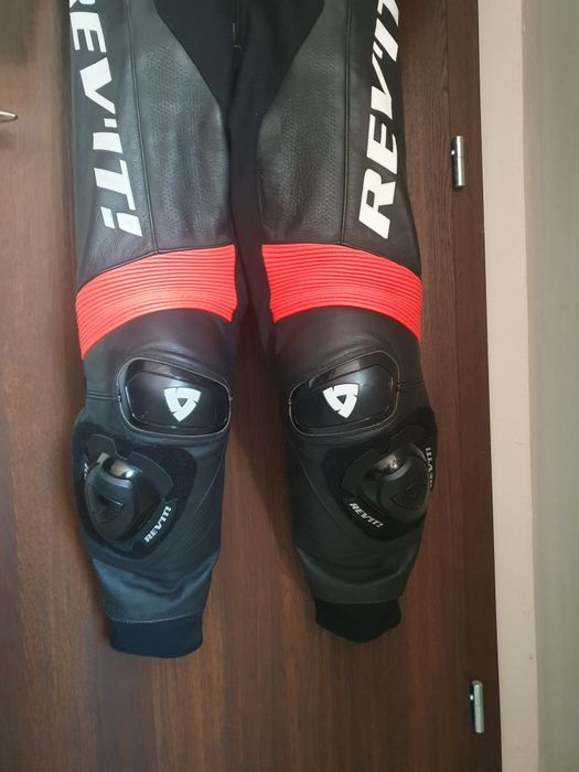 Revit Quantum 2 цял кожен мото екип , костюм