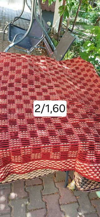 Coverturi lână lucrate manual