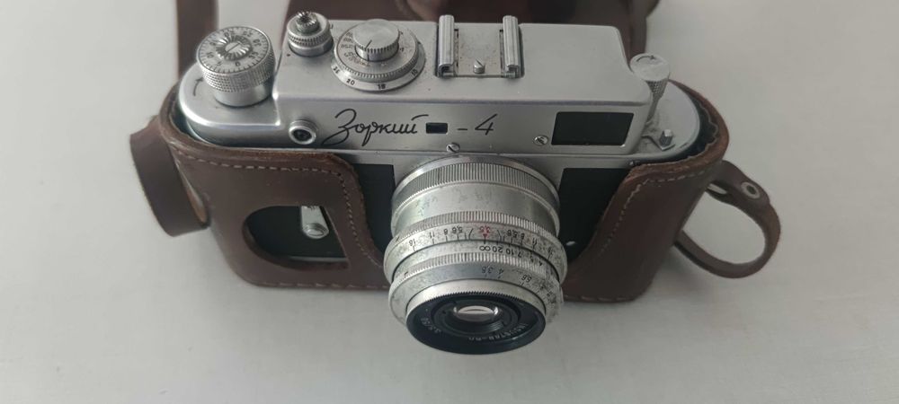 Фотоапарат Зоркий 4