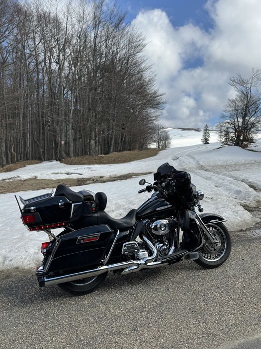 Harley Davidson Electra Glide Limited / Street