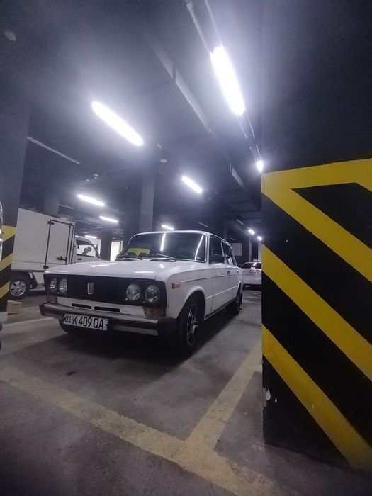 Vaz 21-06 avtimobili Sotilmoqda
