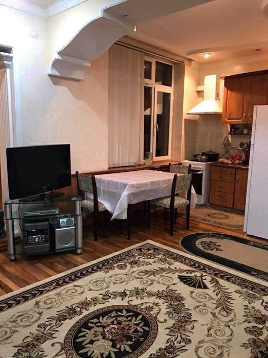 Продается Квартира 2/3/5, на ул.Бабура орентир ТРЦ НЕКСТ