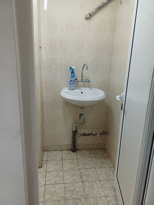 Дава се под наем Магазин в Левски - 30 кв.м за 193.8 € - Снимка #11