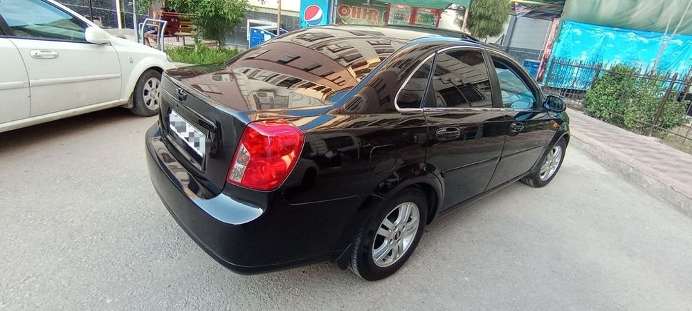 Lacetti avtomat 2011