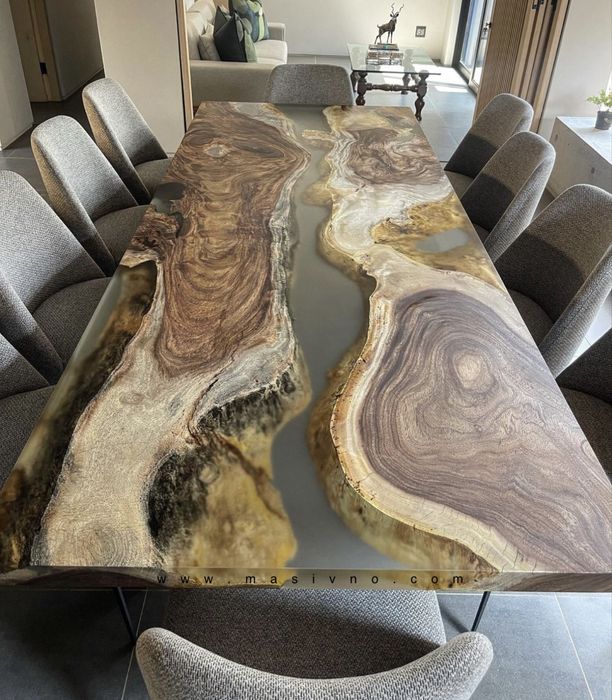 Маса от естествено дърво и епоксидна смола | Холна, трапезна маса