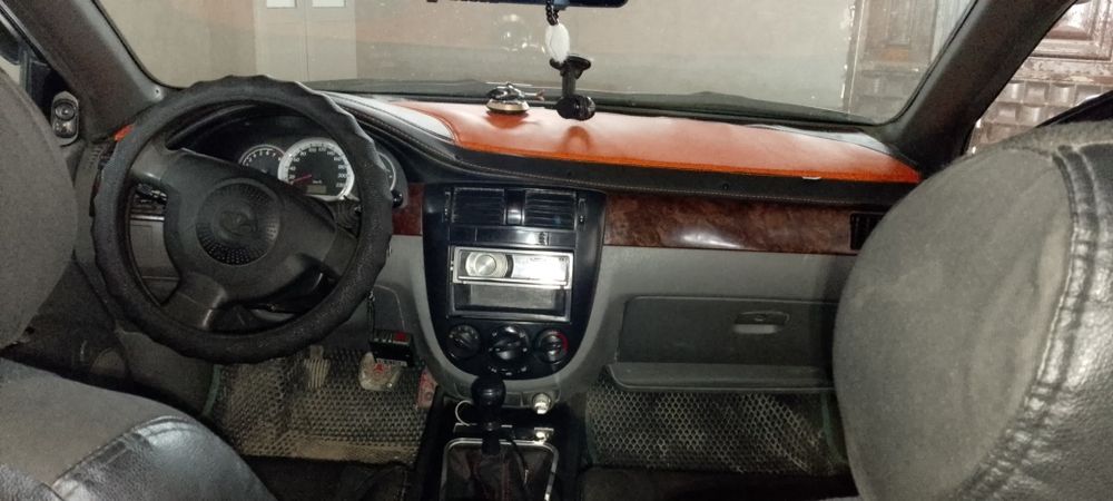 Lasetti 2 mator sotiladi