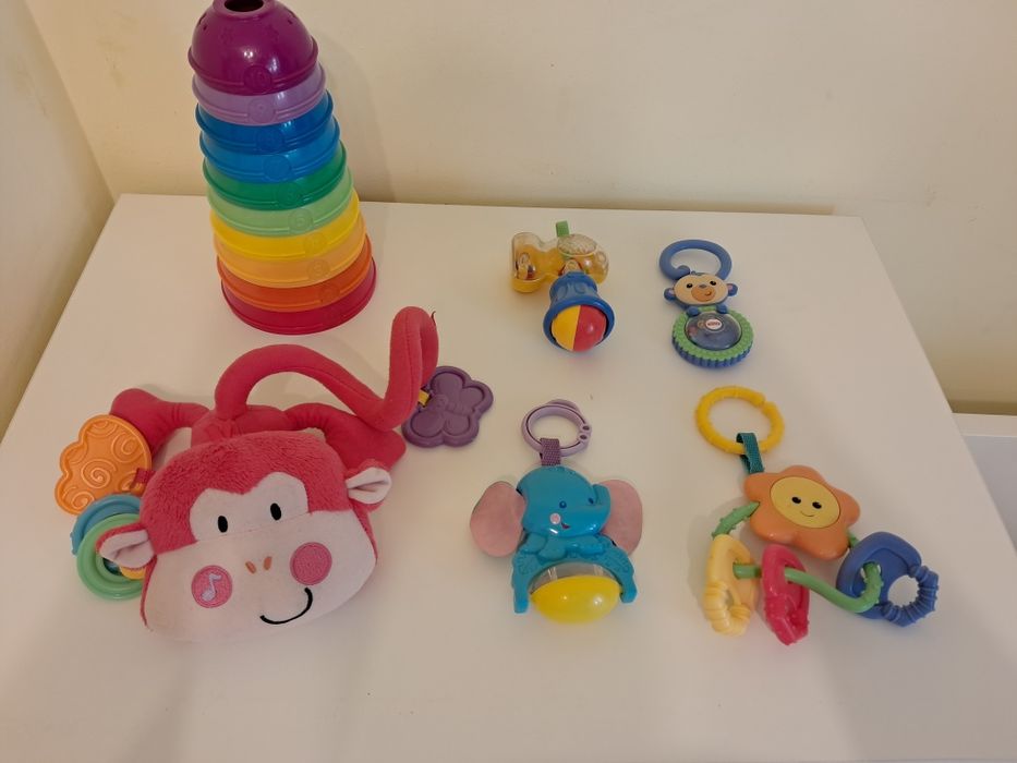Бебешки играчки Fisher price