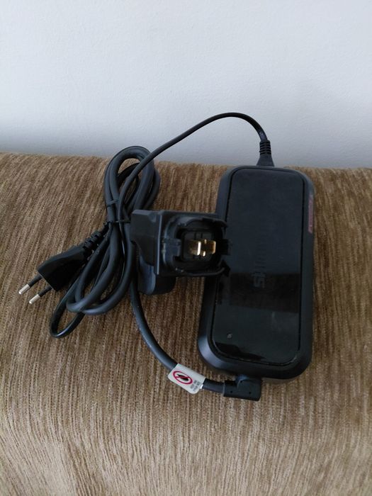 Incarcator +adaptor bicicleta electrica 42v Shimano