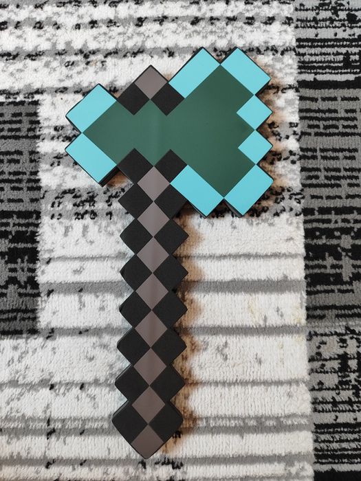 Майнкрафт диамантена брадва Minecraft играчка Маинкрафт