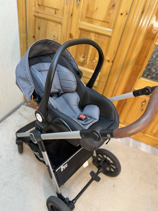 Коляска и автокресло 3в1