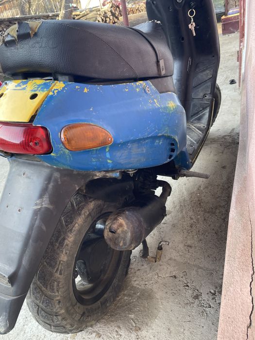 Scuter piaggio typhon 80cm