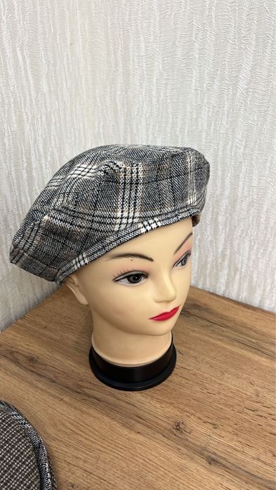 Теплые беретки на осень СКИДКА!