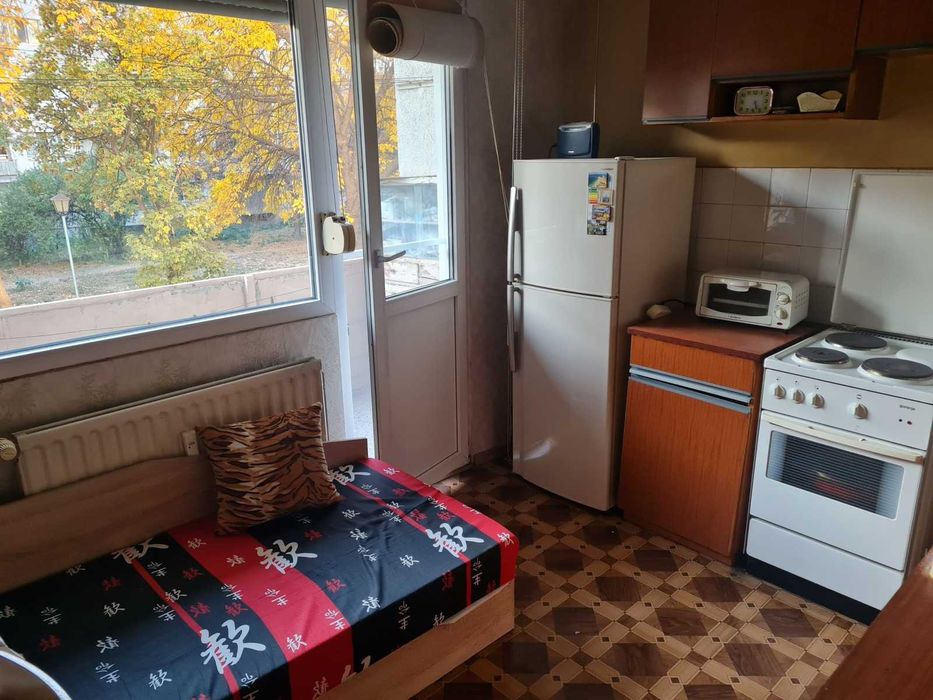 Продава се Тристаен апартамент в Пловдив, Кършияка - 88 кв.м за 1660 €/кв.м - Снимка #3
