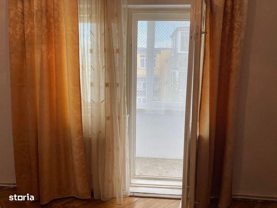 Apartament 4 camere,cu parcare, Calea Victoriei/TURDA