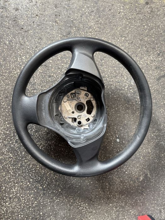 Волан за BMW E87 E90