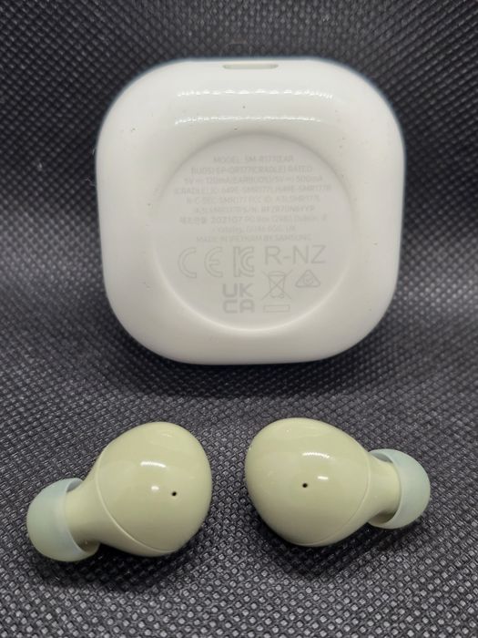 Samsung Galaxy Buds 2