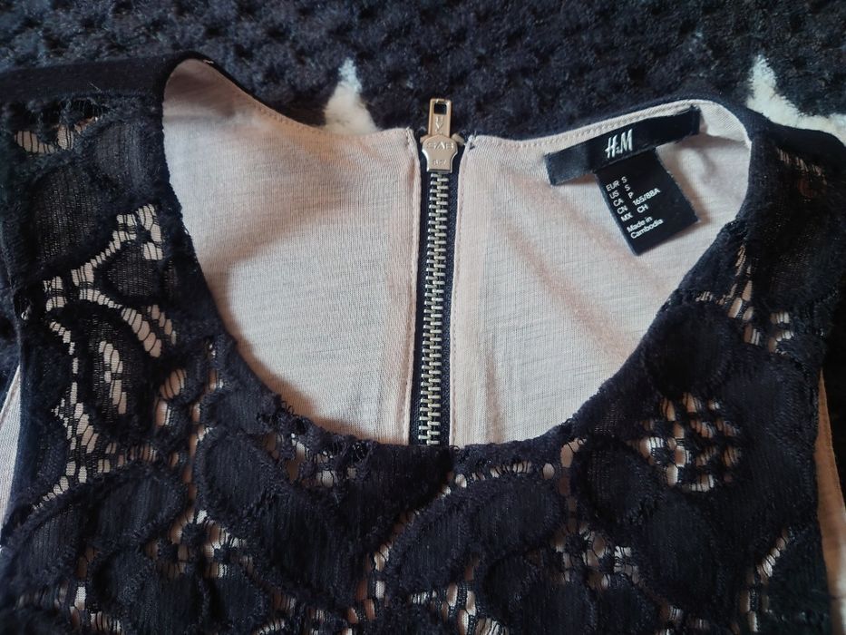 Черна рокля без ръкави H&M