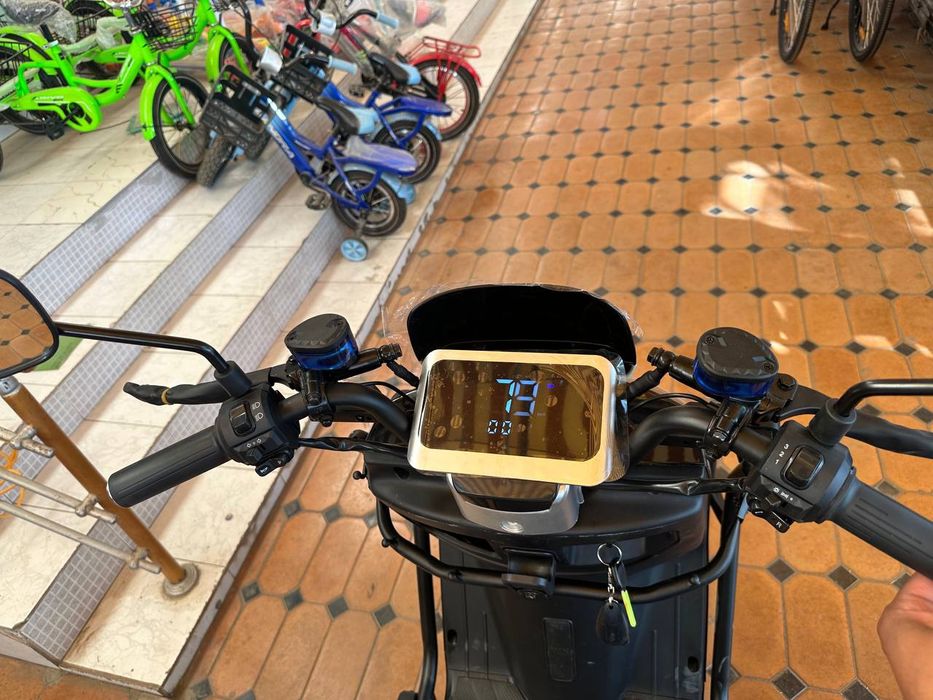 Elektro skuter dastafka bor