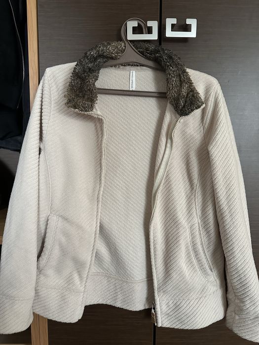 Женская одежда 42-44 размера, от 1000 тг до 4000 тг