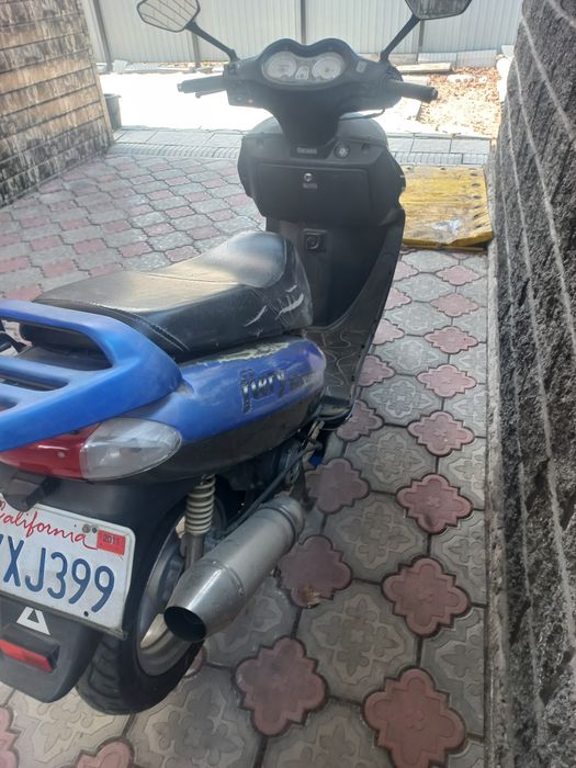 Продам скутер 1500