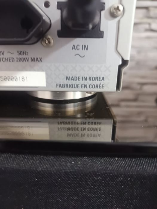 Amplituner Marantz SR 2100