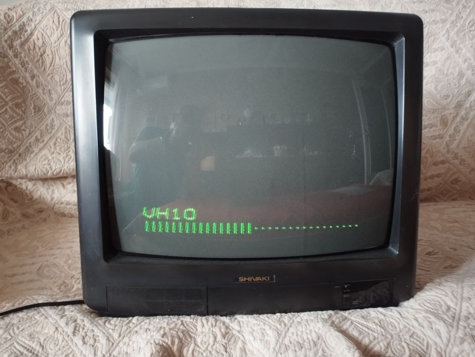 Телевизор SHIVAKI 20"