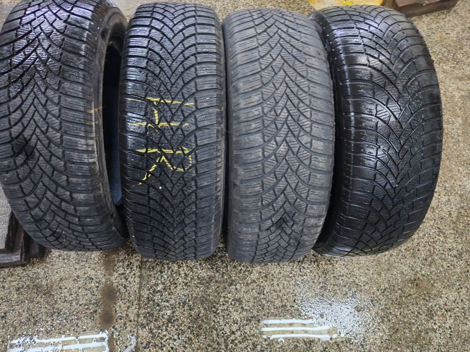 Зимни гуми 17" дот2219  215/60/17