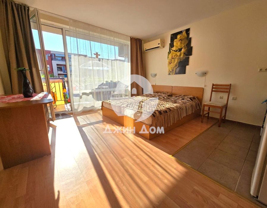 Продава се Едностаен апартамент в к.к. Слънчев бряг - 40 кв.м за 1375 €/кв.м - Снимка #2