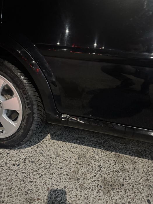 Qora jentra 2022 yil 82min km yurgan ozimiki Tozza faqat parokda bor