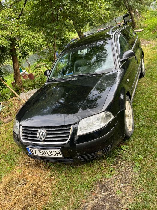 Vând wolksvagen passat b5