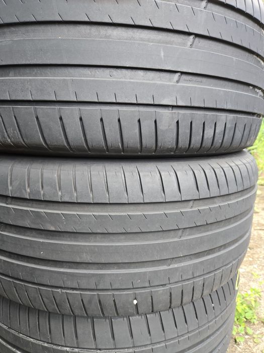 4бр. 275 55 19 Michelin летни.