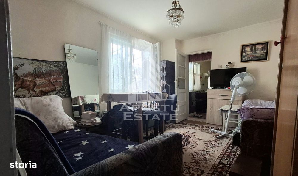 Casa 4 camere,Teren 360 mp Micalaca Garaj, Gradin