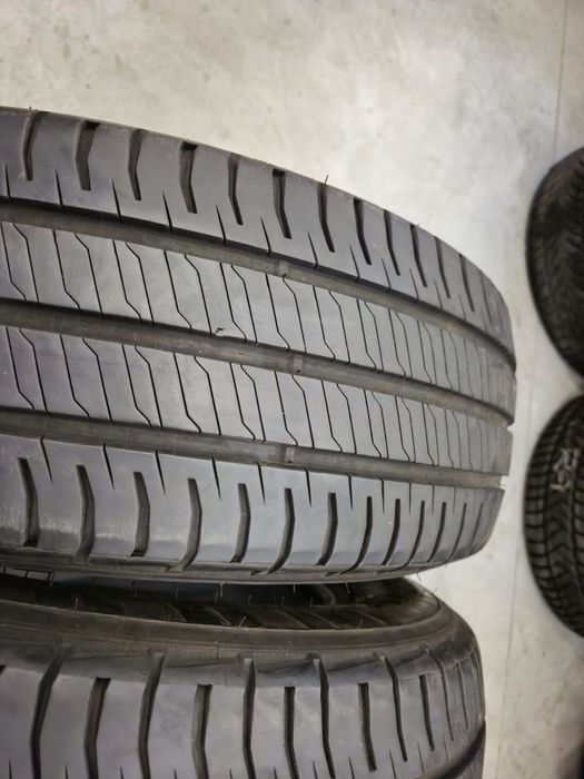 2 anvelope vara Kleber 225 65 16C aproape noi