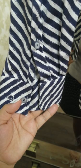 Мужская фирменная рубашка