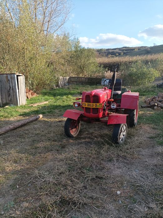 Vând sau schimb tractor fiat R 211