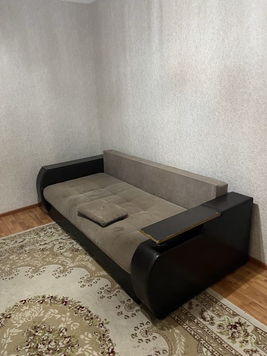 Диван сатылады офиске үйге