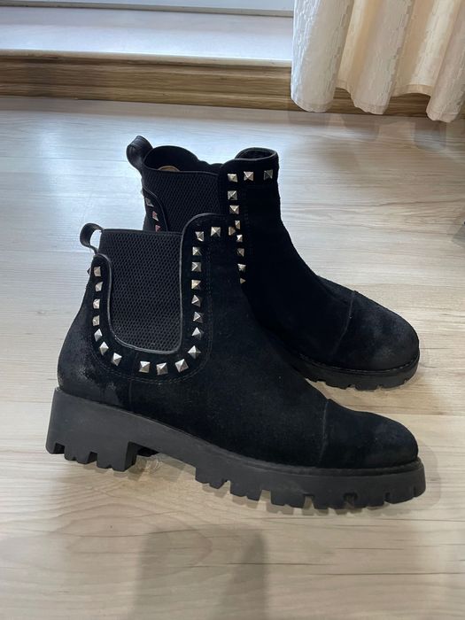 Ghete Musette cu tinte din piele intoarsa